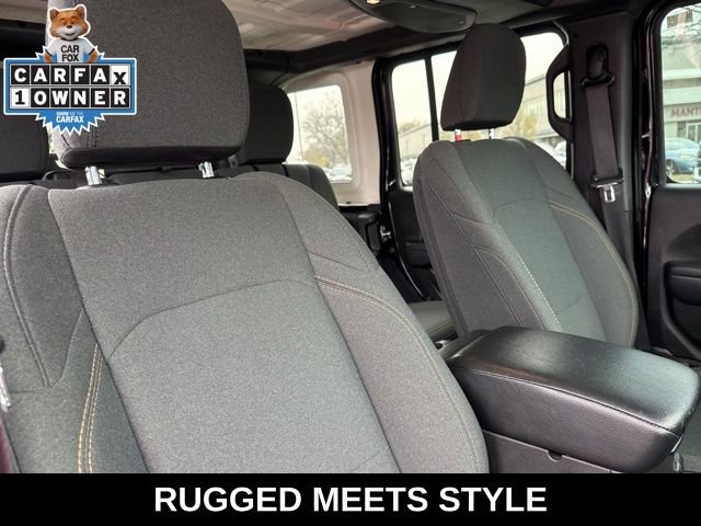Used 2024 Jeep Wrangler Unlimited w/ Convenience Group image 26