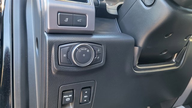 Used 2019 Ford Expedition Platinum image 22