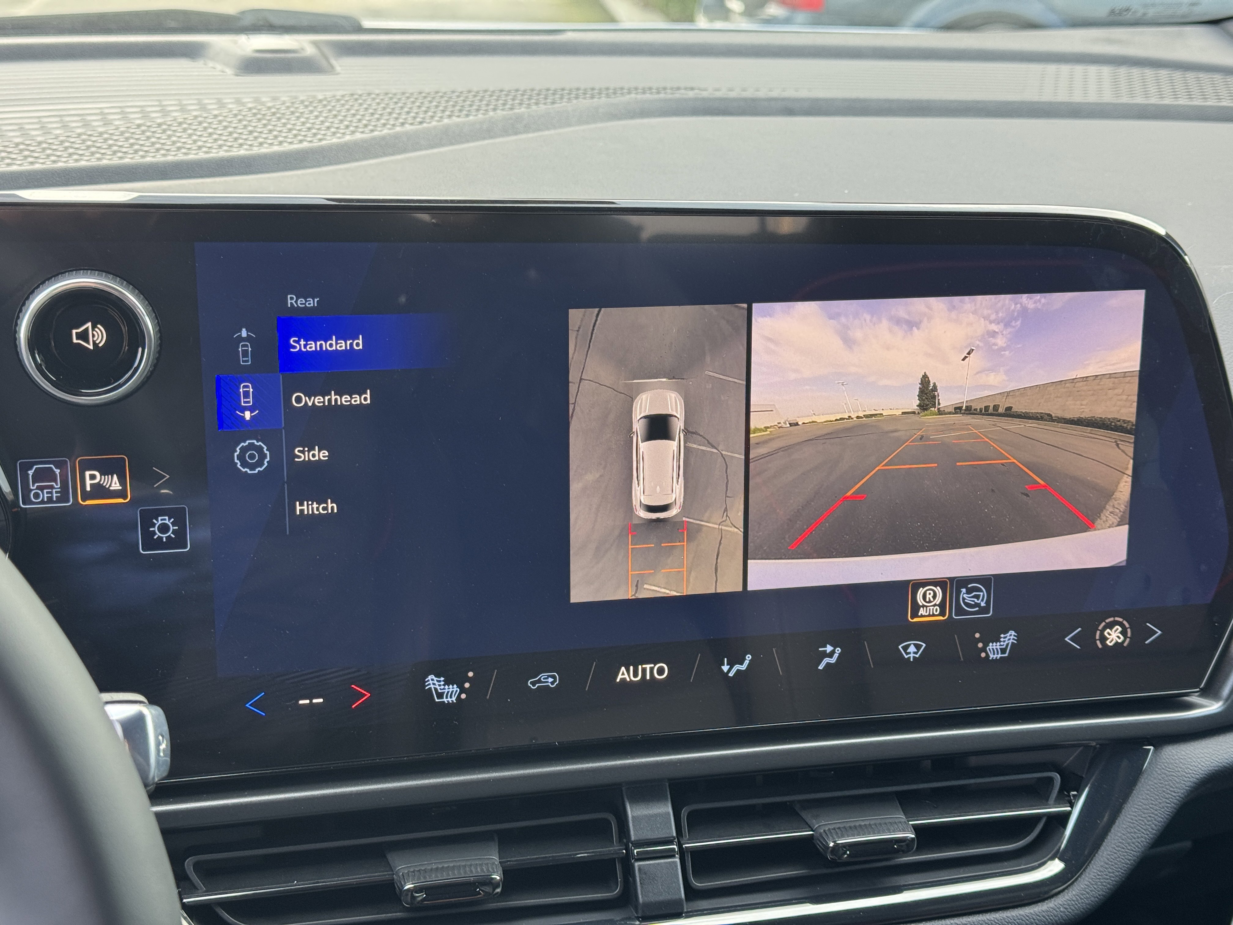 New 2026 Chevrolet Equinox EV RS image 27