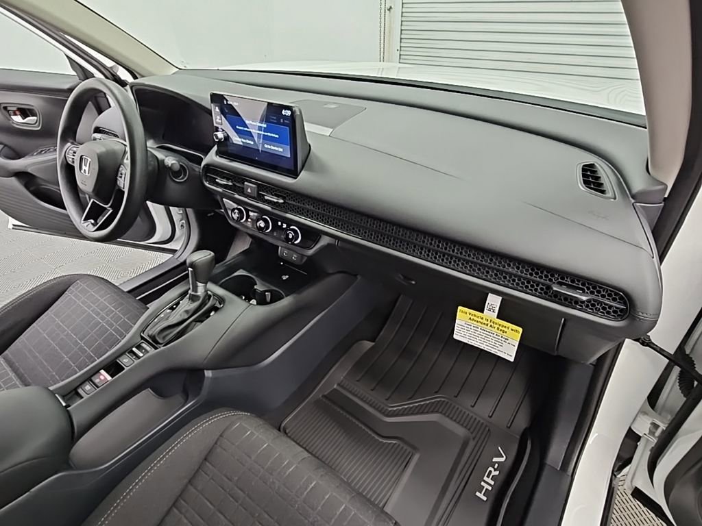 New 2026 Honda HR-V LX image 35