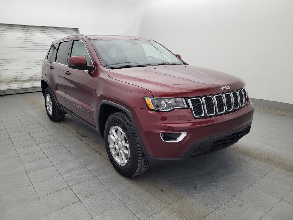 Used 2019 Jeep Grand Cherokee Laredo AWD/4WD image 13