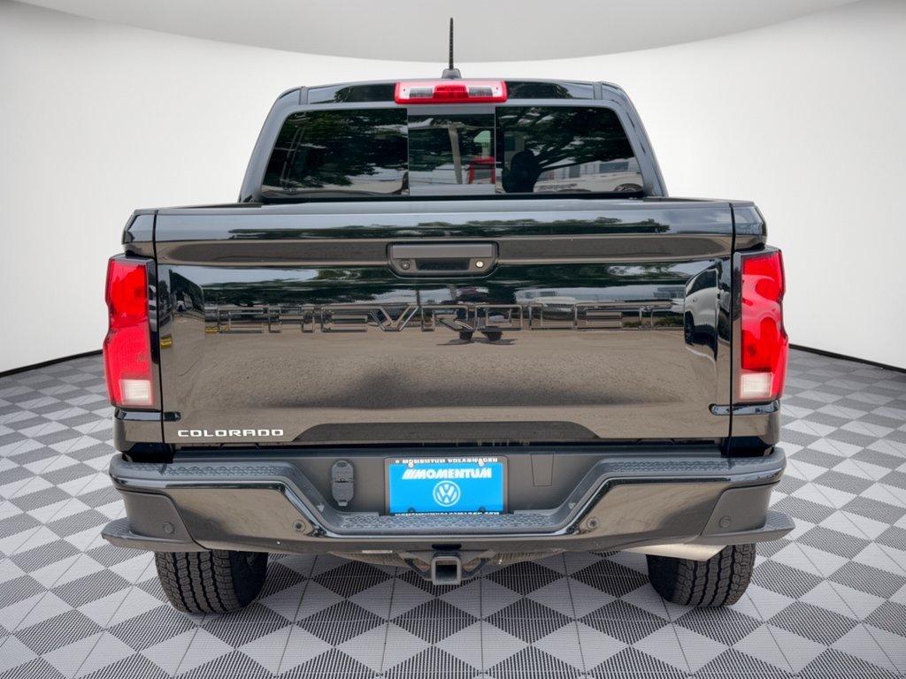 Used 2025 Chevrolet Colorado Z71 AWD/4WD image 11