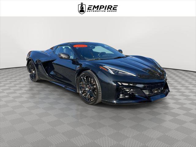 Used 2023 Chevrolet Corvette Z06 image 1