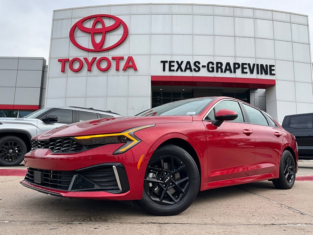 Used 2025 Kia K5 LXS image 2