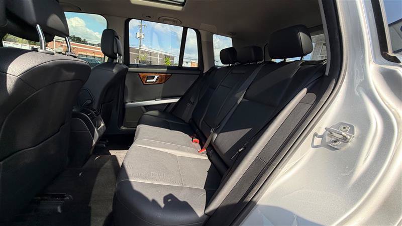 Used 2012 Mercedes-Benz GLK 350 4MATIC image 45