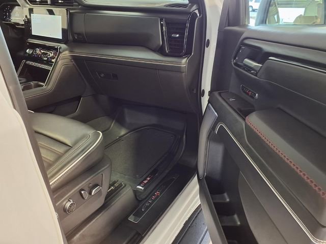 Used 2025 GMC Sierra 1500 AT4X AWD/4WD image 28