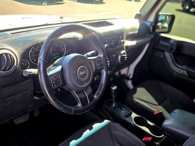 Used 2013 Jeep Wrangler Sport AWD/4WD image 14