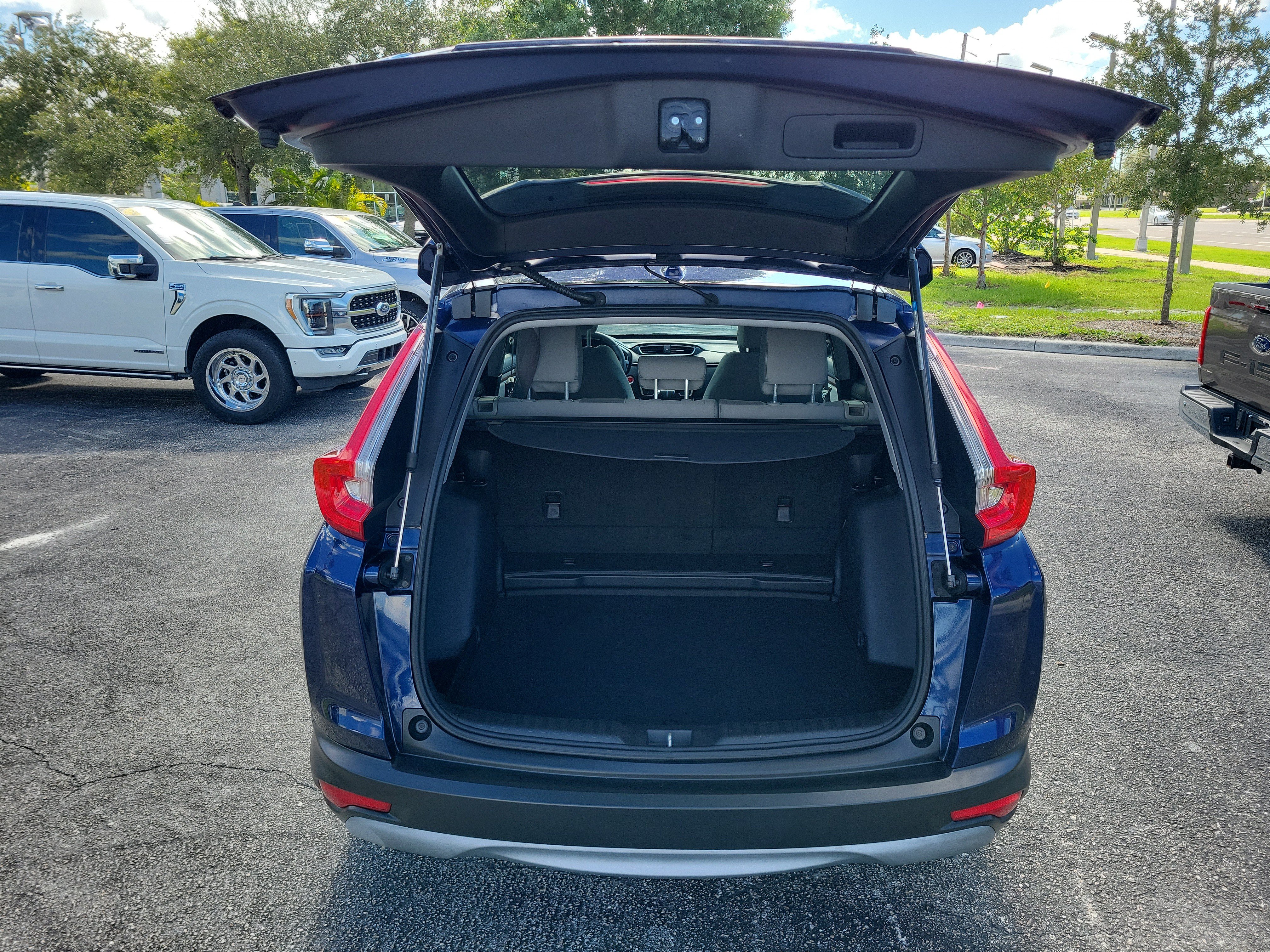 Used 2018 Honda CR-V EX image 9