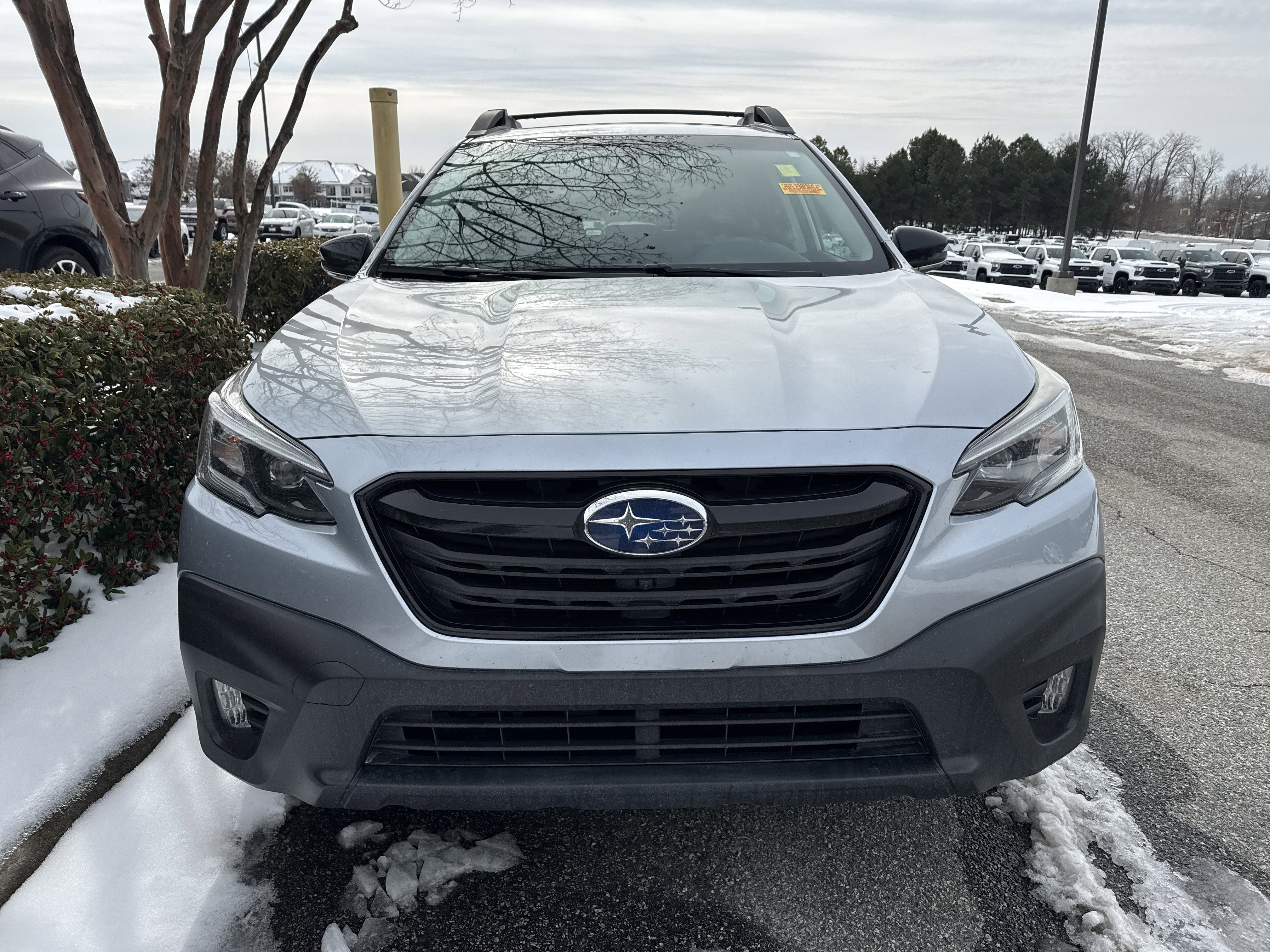 Used 2020 Subaru Outback Onyx Edition XT w/ Popular Package #2 image 3