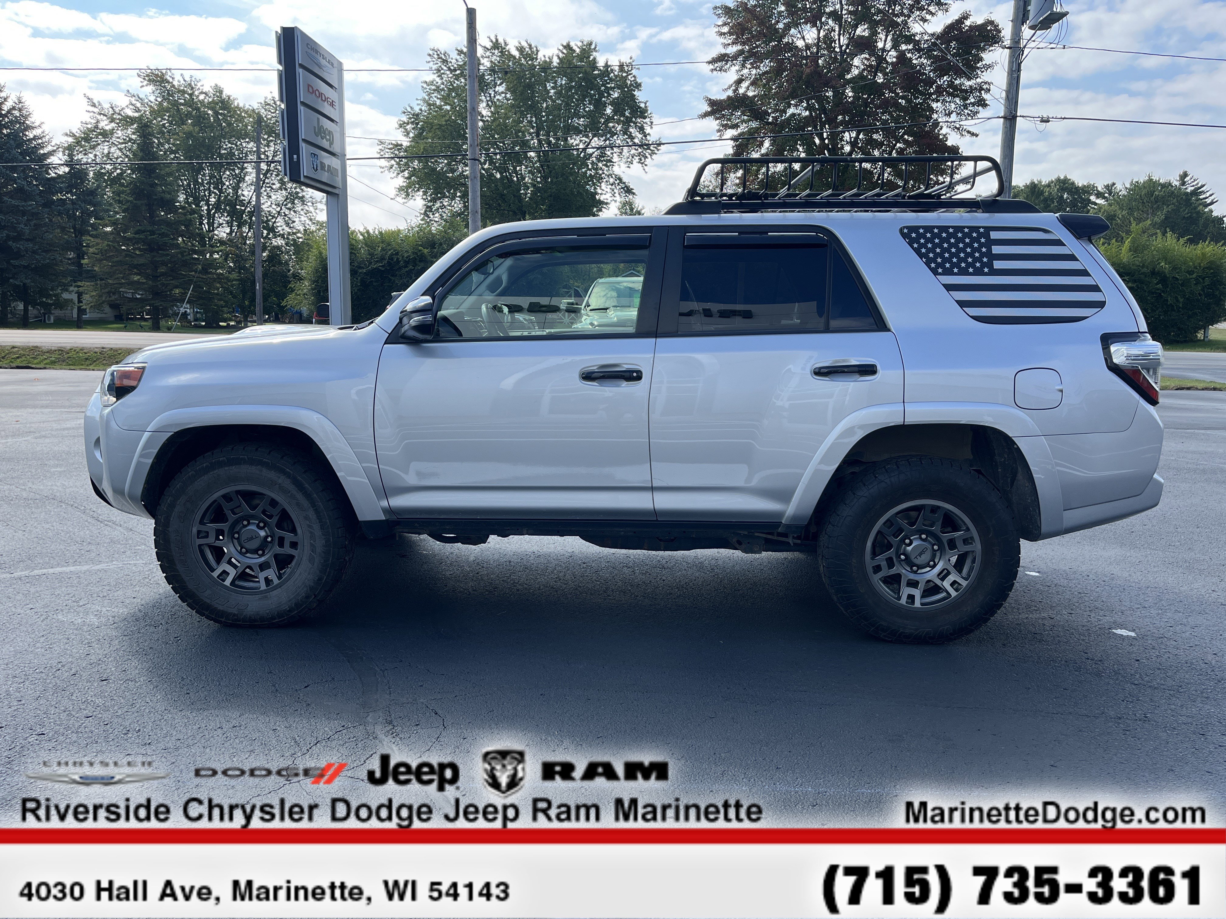 Used 2020 Toyota 4Runner Venture w/ Moonroof Package image 10
