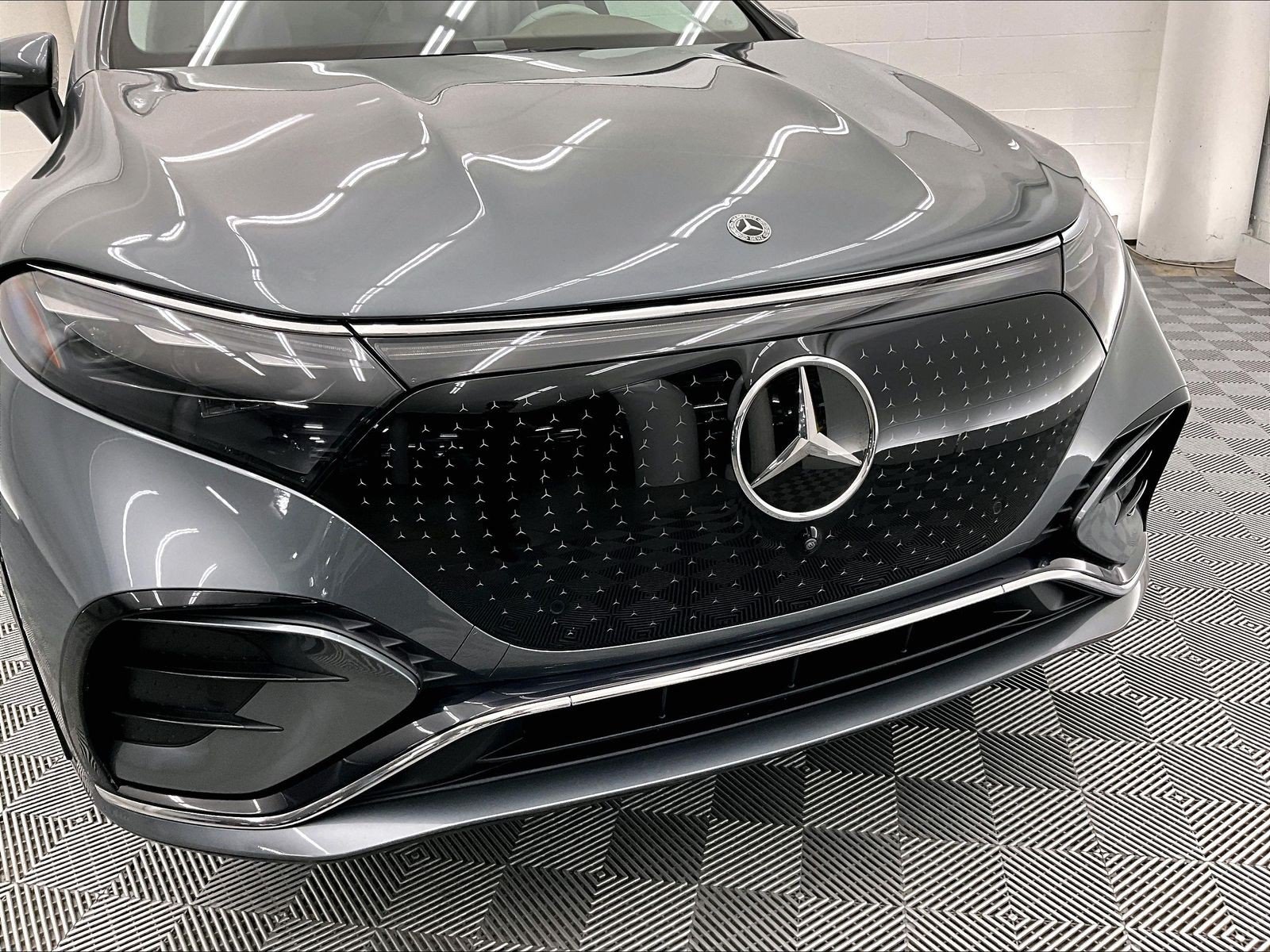 Certified 2024 Mercedes-Benz EQS 450+ SUV image 31