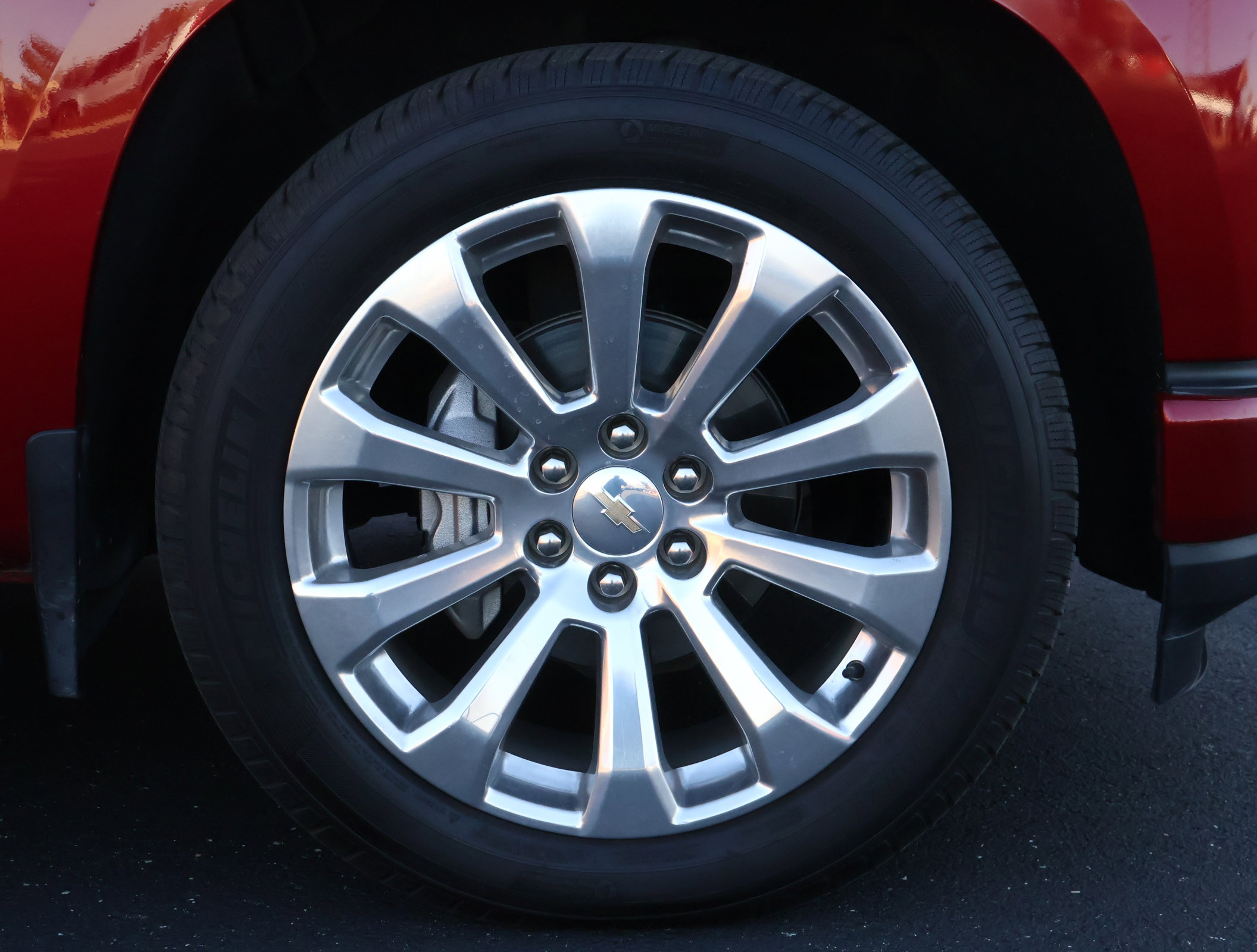 Used 2020 Chevrolet Silverado 1500 High Country w/ Technology Package image 30