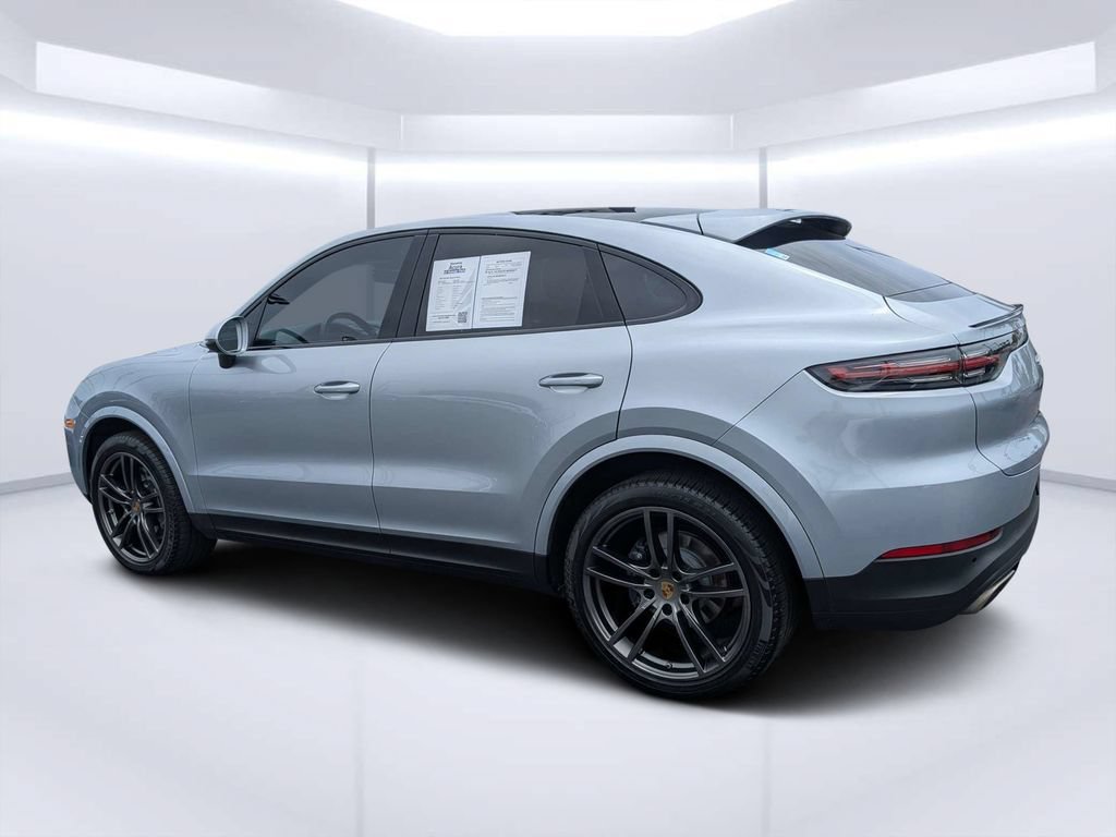 Used 2021 Porsche Cayenne Coupe AWD/4WD image 5