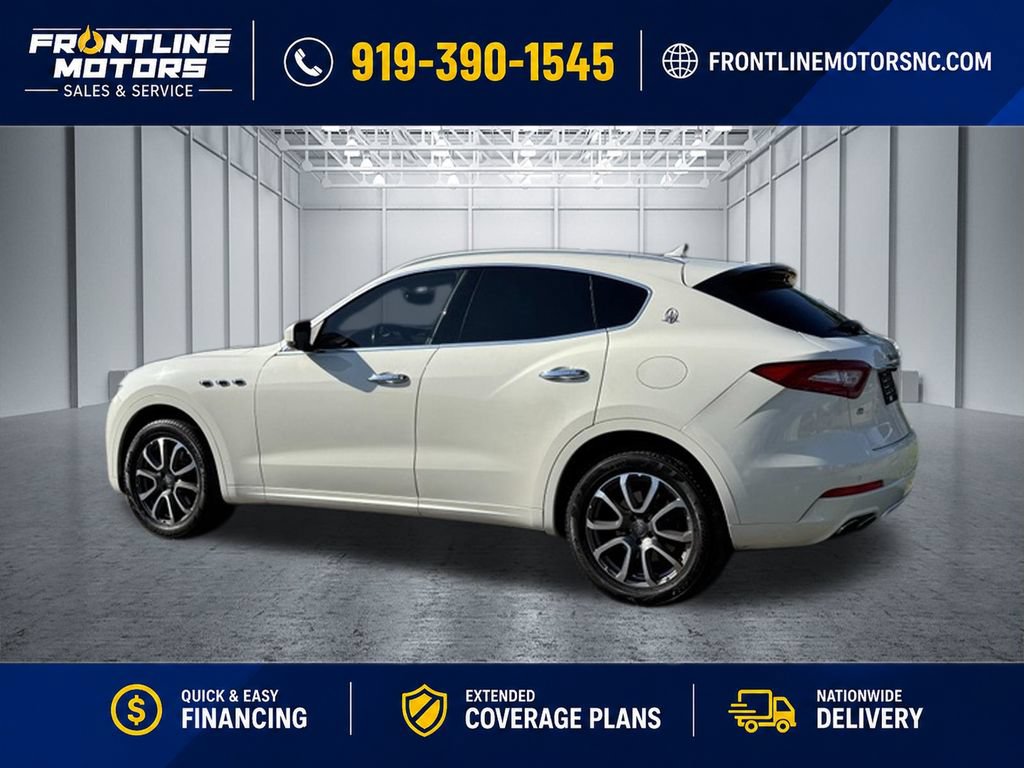 Used 2017 Maserati Levante w/ Luxury Package AWD/4WD image 4