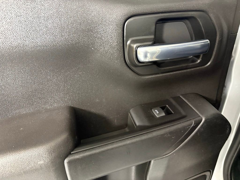 Used 2022 Chevrolet Silverado 1500 Custom image 37