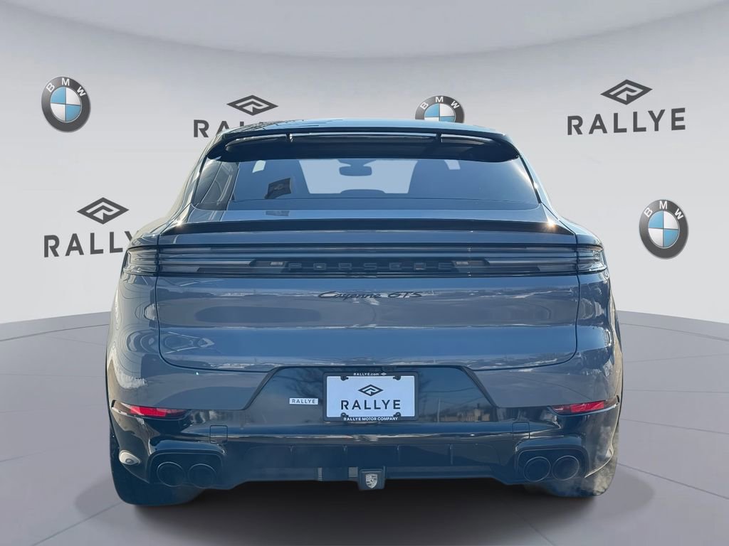 Used 2025 Porsche Cayenne GTS image 5