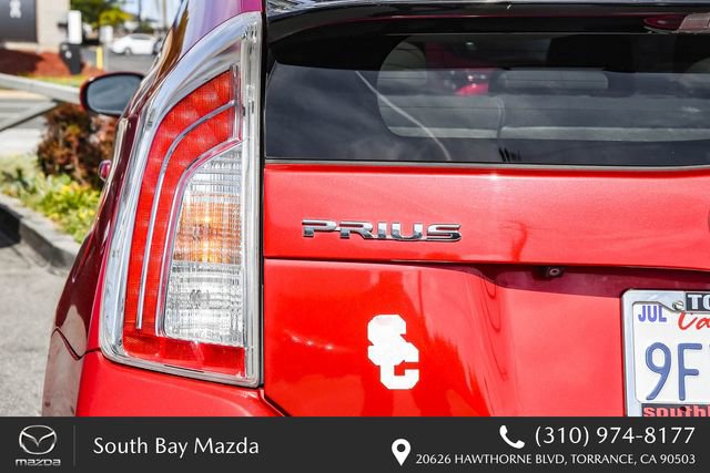Used 2012 Toyota Prius Three w/ Preferred Accessory Pkg FWD image 9