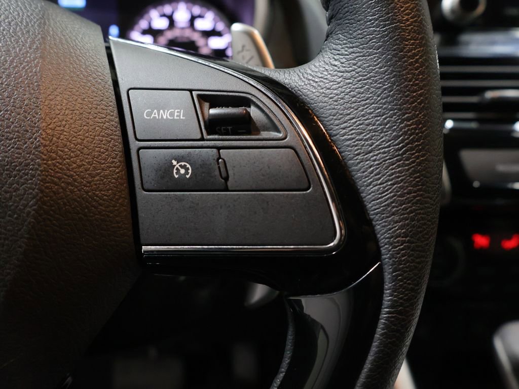 Used 2023 Mitsubishi Eclipse Cross SEL AWD/4WD image 37