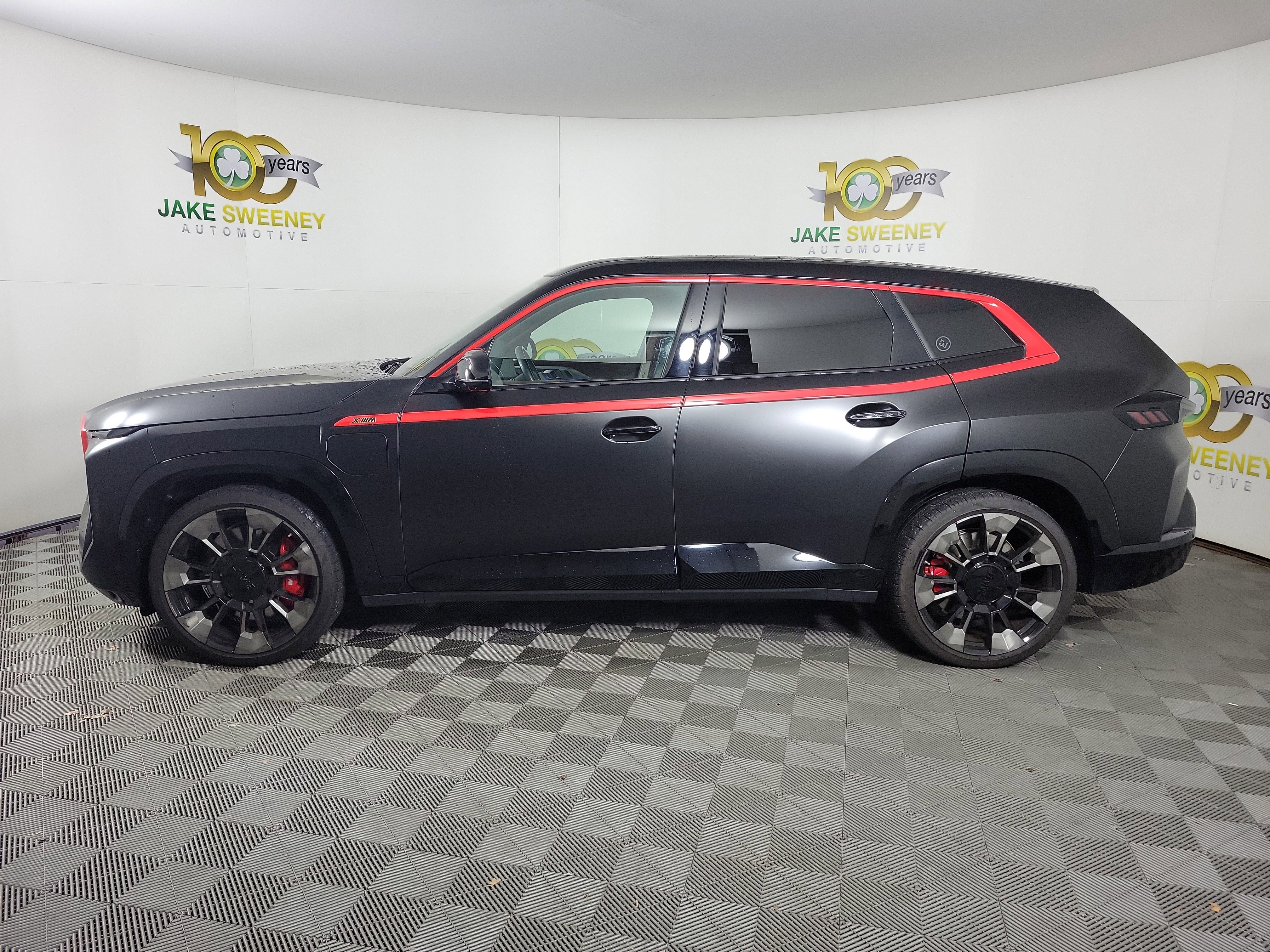 Certified 2023 BMW XM image 2