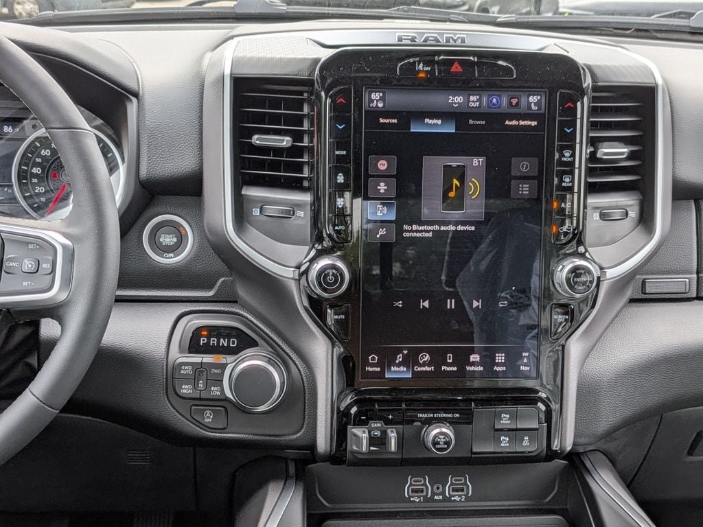 New 2026 RAM 1500 Big Horn AWD/4WD image 18
