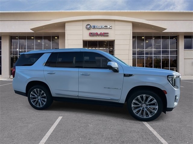 Used 2022 GMC Yukon Denali image 17