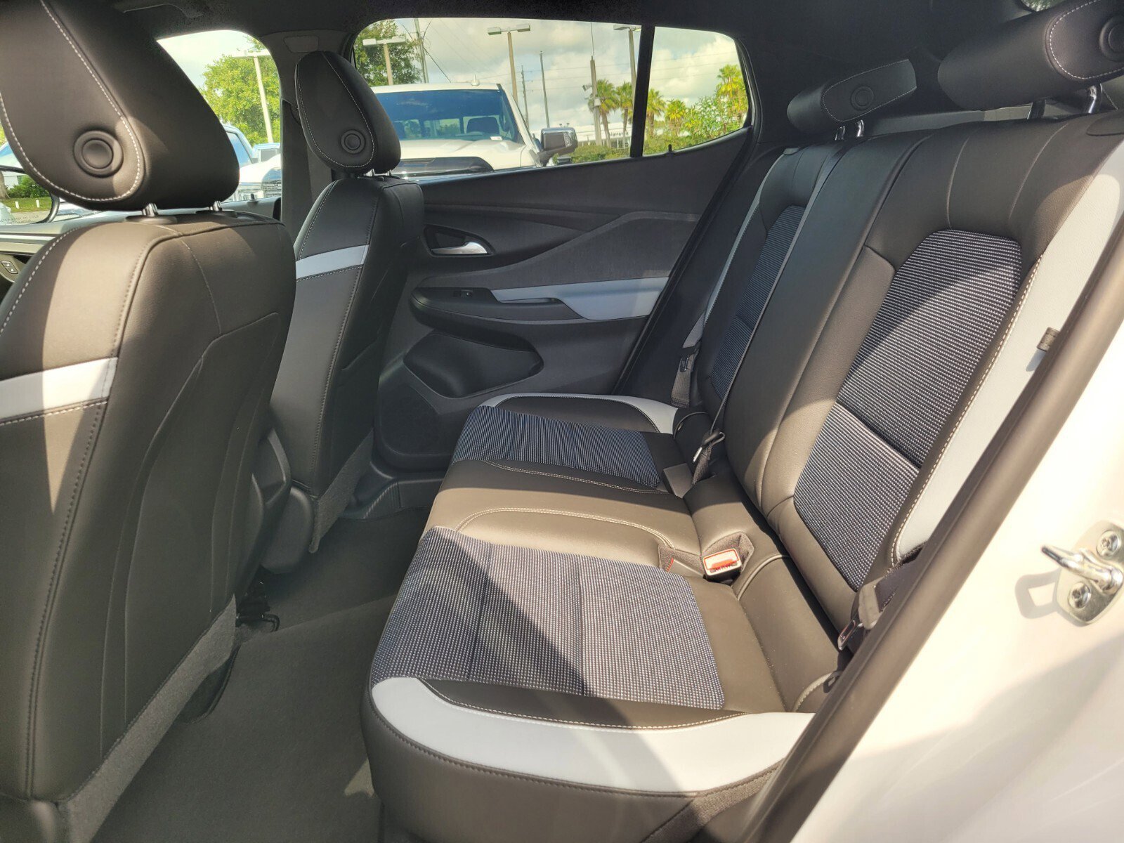New 2025 Buick Envista Preferred w/ Convenience I Package image 4