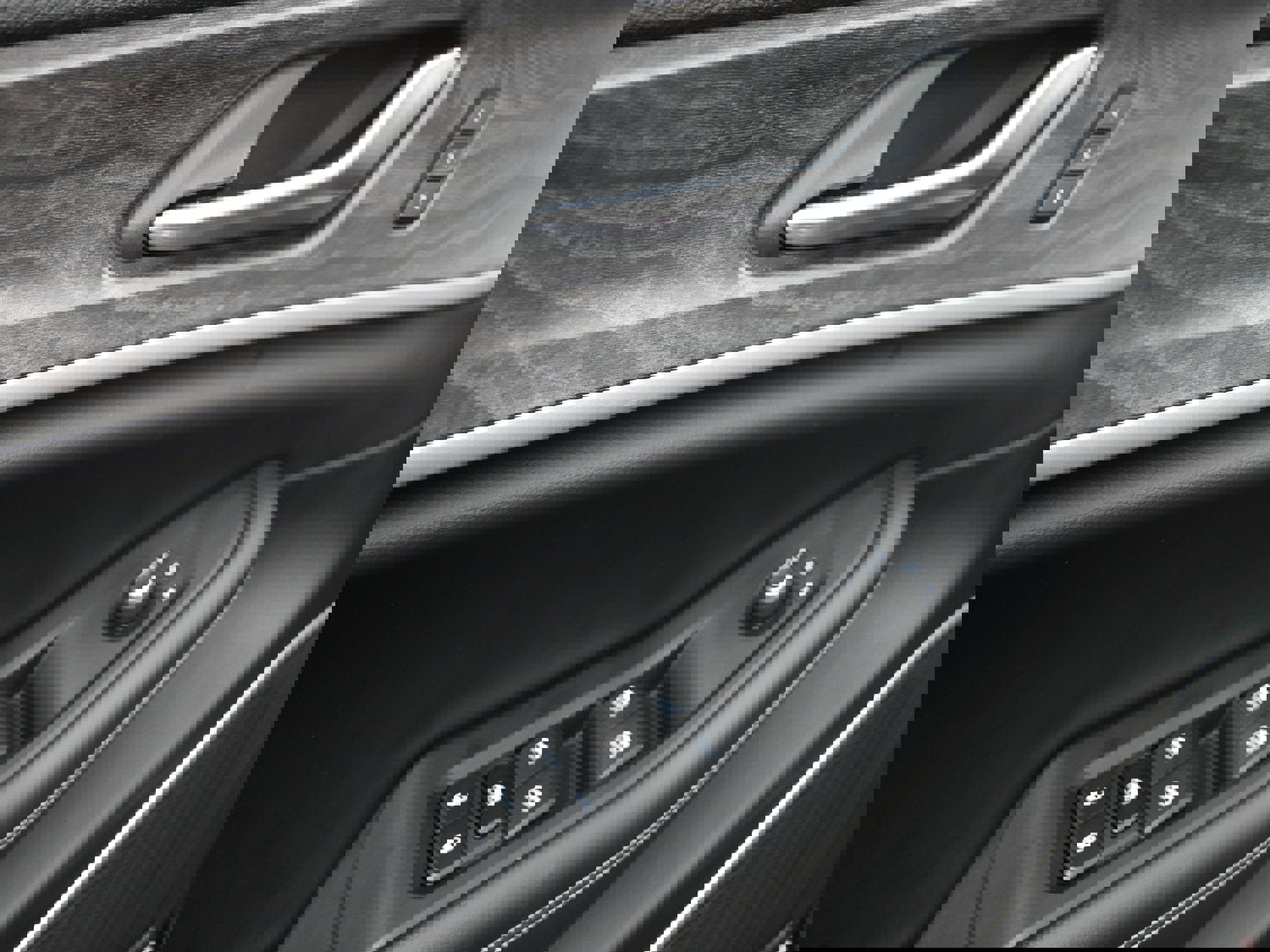 Used 2022 Jeep Grand Cherokee L Limited image 27