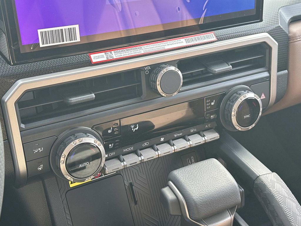 New 2026 Toyota 4Runner Limited AWD/4WD image 30