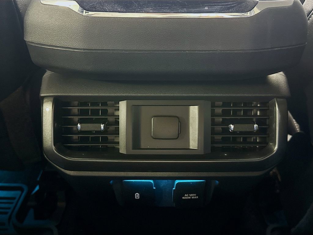 Used 2022 Ford F150 Lariat image 26