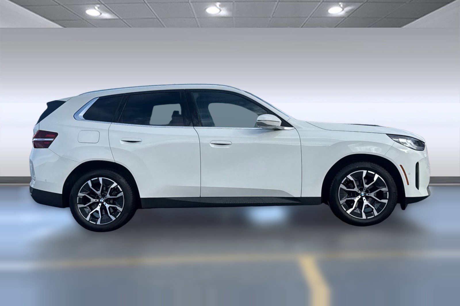 Used 2025 BMW X3 xDrive30i w/ Convenience Package image 7