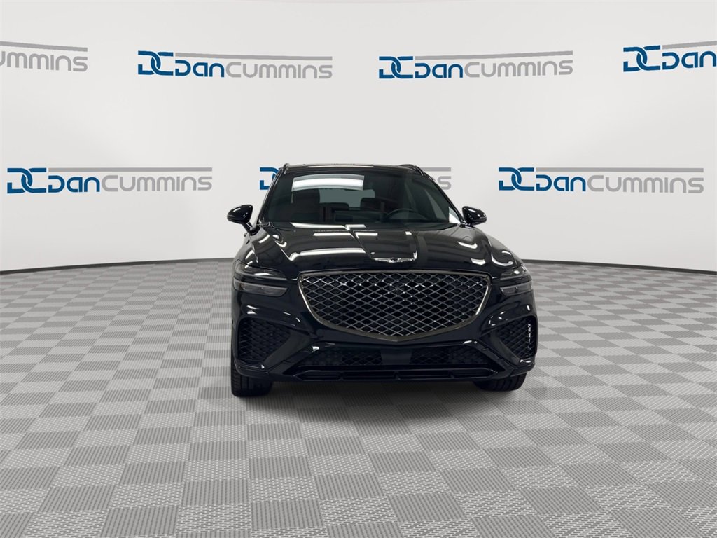 Used 2023 Genesis GV70 2.5T w/ Sport Prestige Package image 3