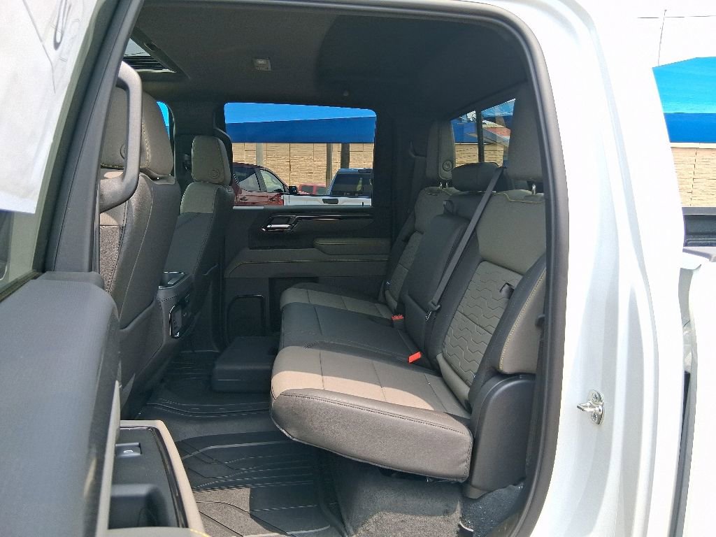New 2026 Chevrolet Silverado 2500 ZR2 w/ LPO, Dark Essentials Package AWD/4WD image 21