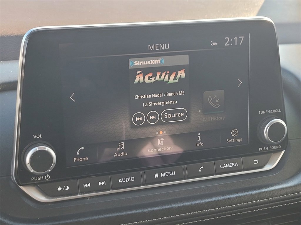 Used 2023 Nissan Rogue SV image 19