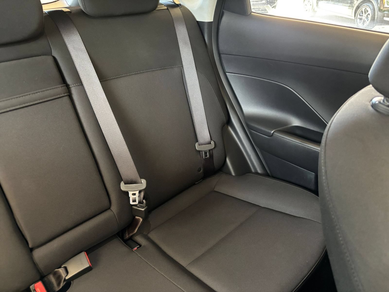 Used 2026 Hyundai Kona SEL Sport FWD image 36