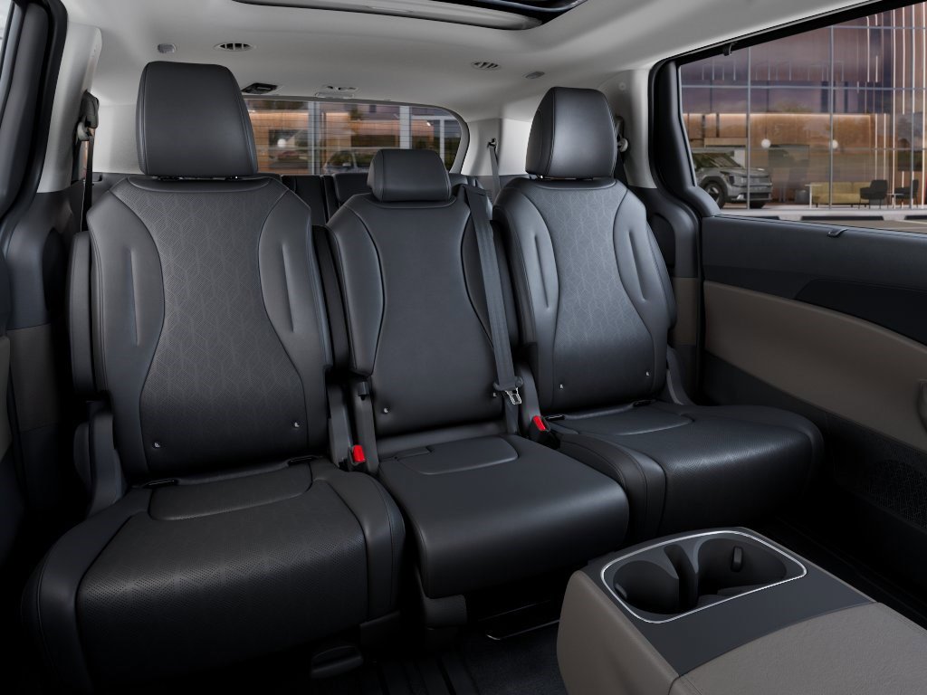 New 2026 Kia Carnival SX FWD image 17