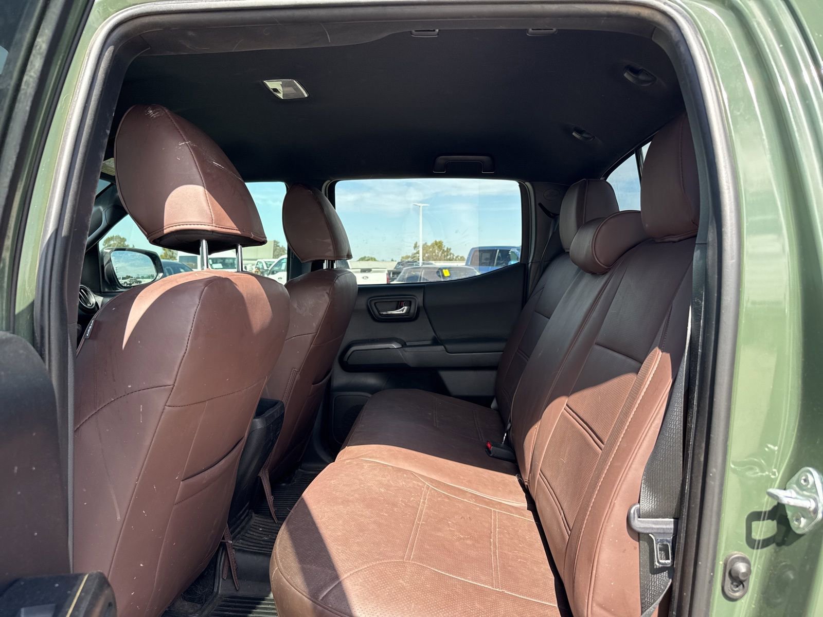 Used 2021 Toyota Tacoma TRD Off-Road image 11