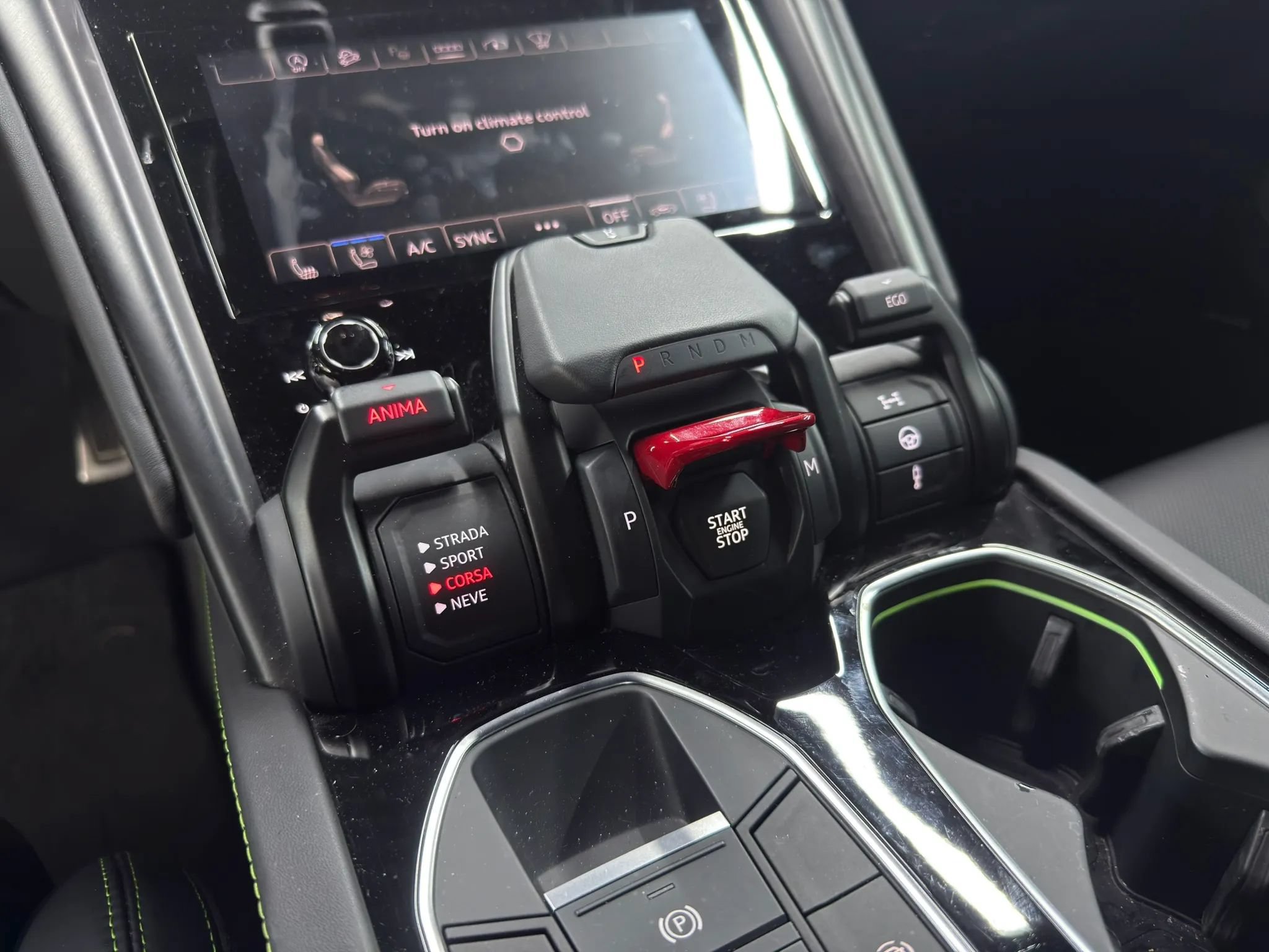 Used 2023 Lamborghini Urus S AWD/4WD image 29