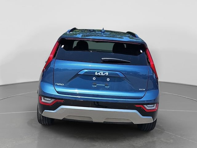 Used 2024 Kia Niro SX Touring FWD image 6