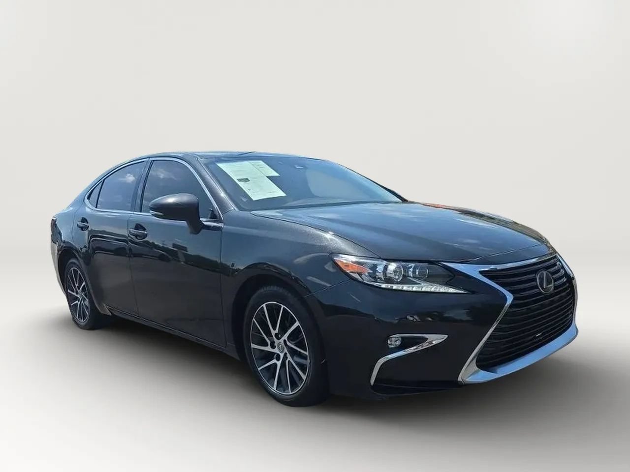 Used 2018 Lexus ES 350 w/ Luxury Package w/Wood Trim FWD image 3