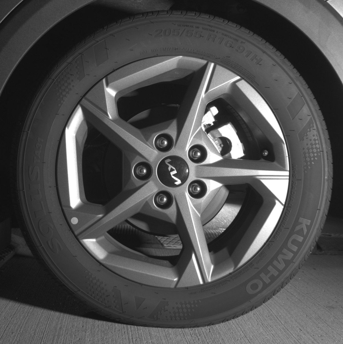 Used 2025 Kia K4 LXS image 14