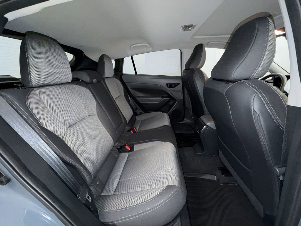 Used 2024 Subaru Crosstrek 2.0i Premium image 16
