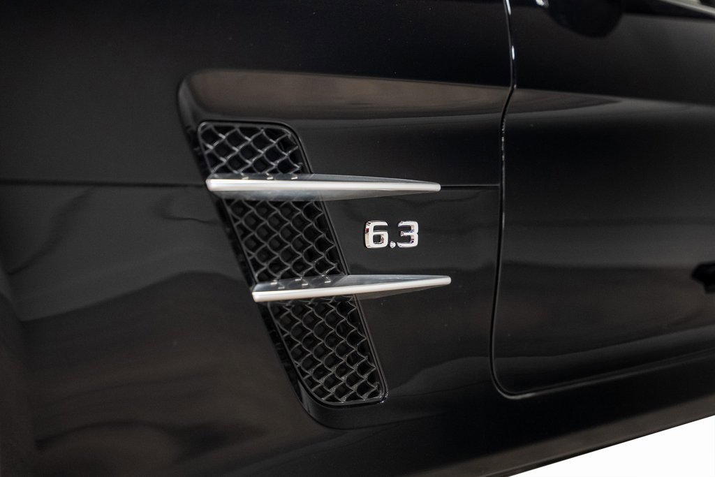 Used 2011 Mercedes-Benz SLS AMG SLS AMG image 18