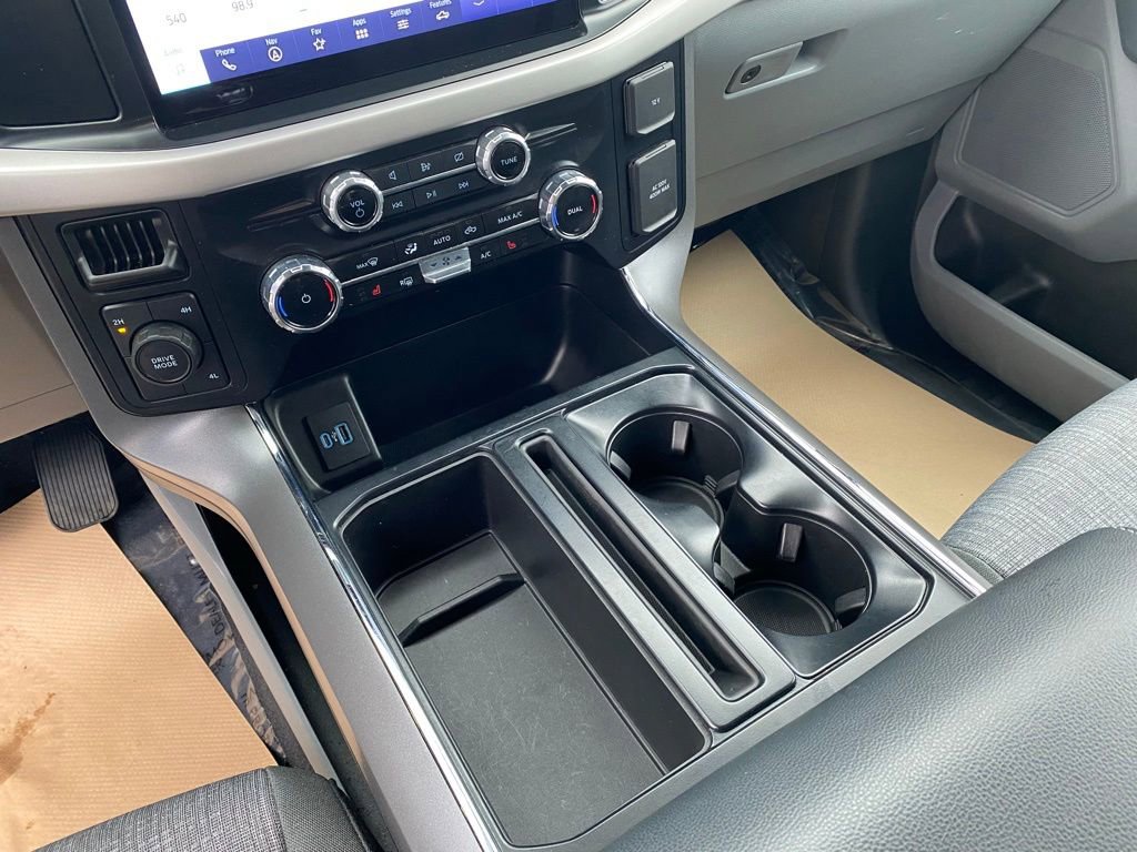 Used 2023 Ford F150 XLT w/ Equipment Group 302A High image 17