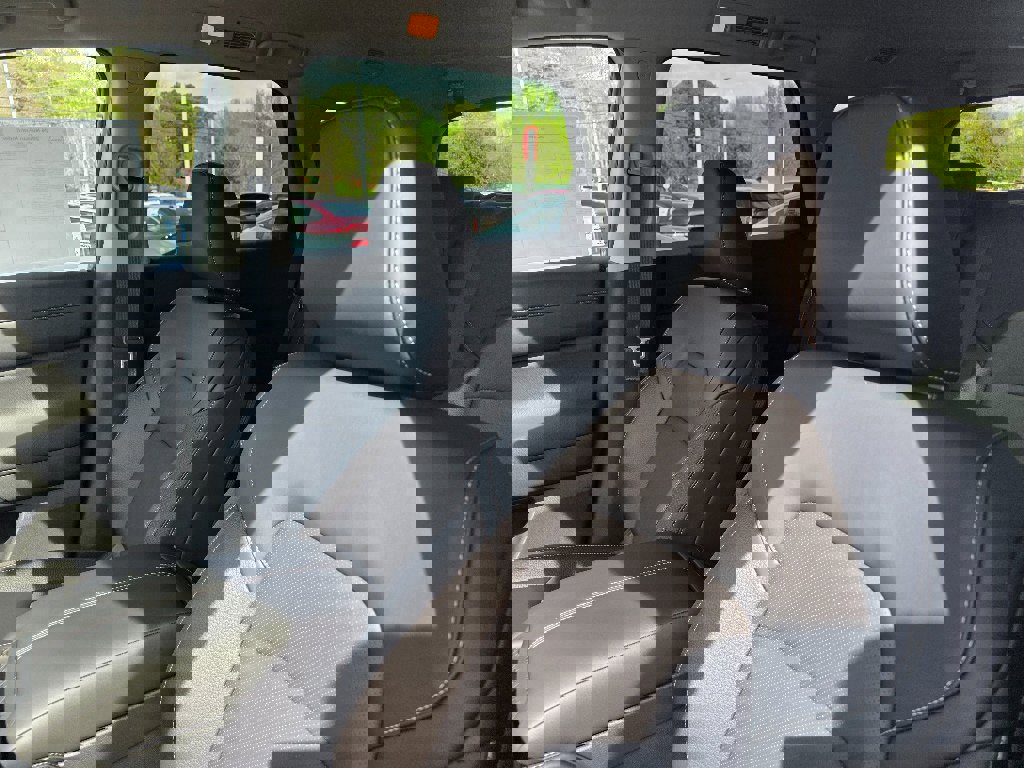 New 2026 Nissan Pathfinder SL image 13