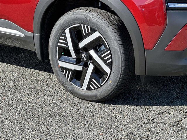 New 2026 Nissan Kicks SV image 7