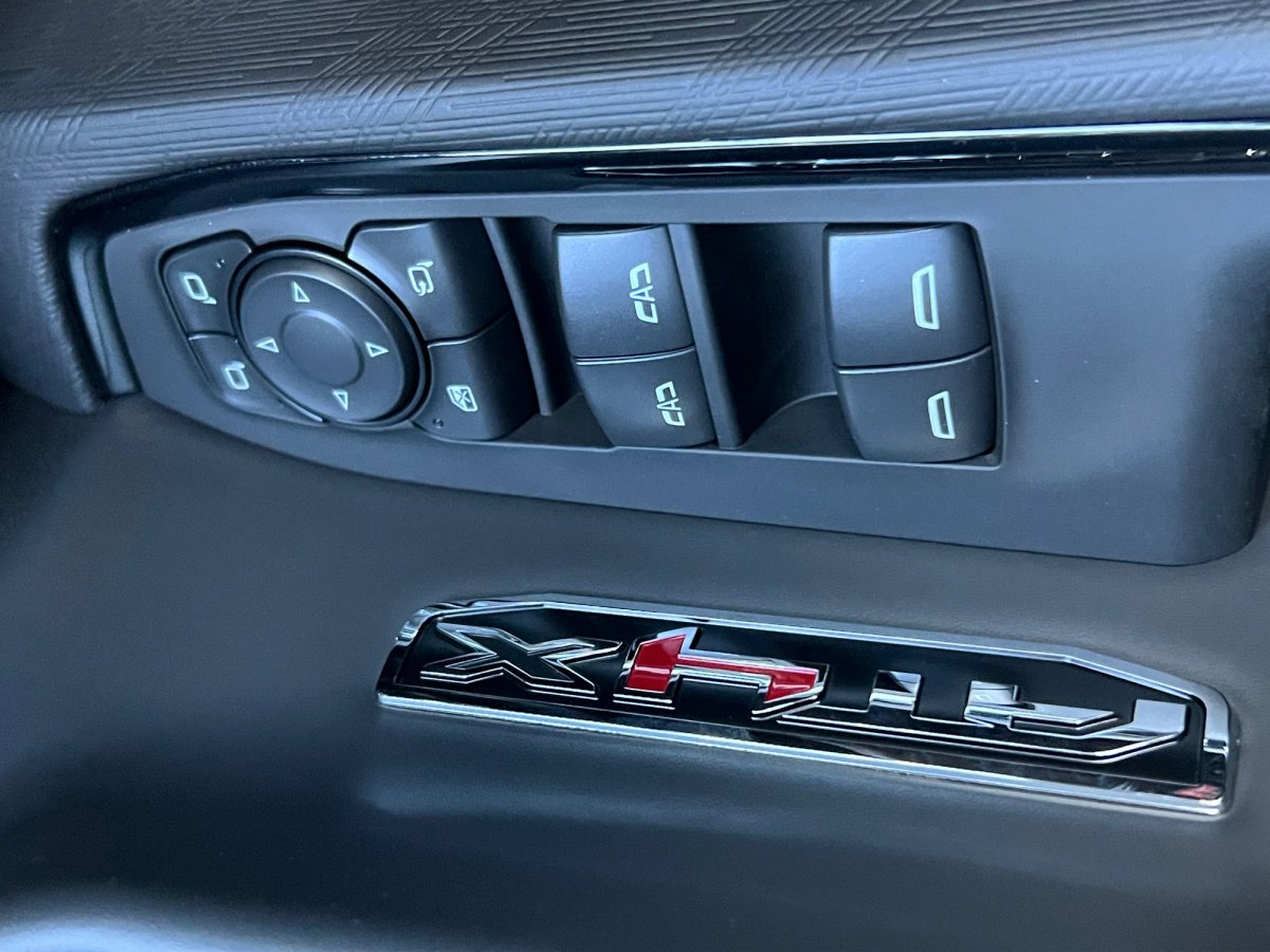 Certified 2026 GMC Sierra 1500 AT4X image 30