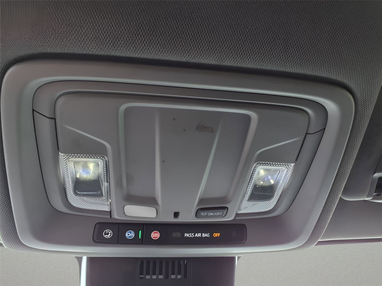 Used 2024 Chevrolet Silverado 2500 LT image 29