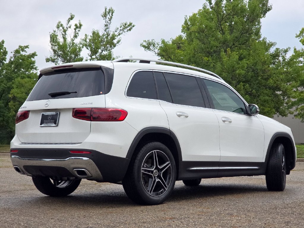 New 2026 Mercedes-Benz GLB 250 4MATIC image 14