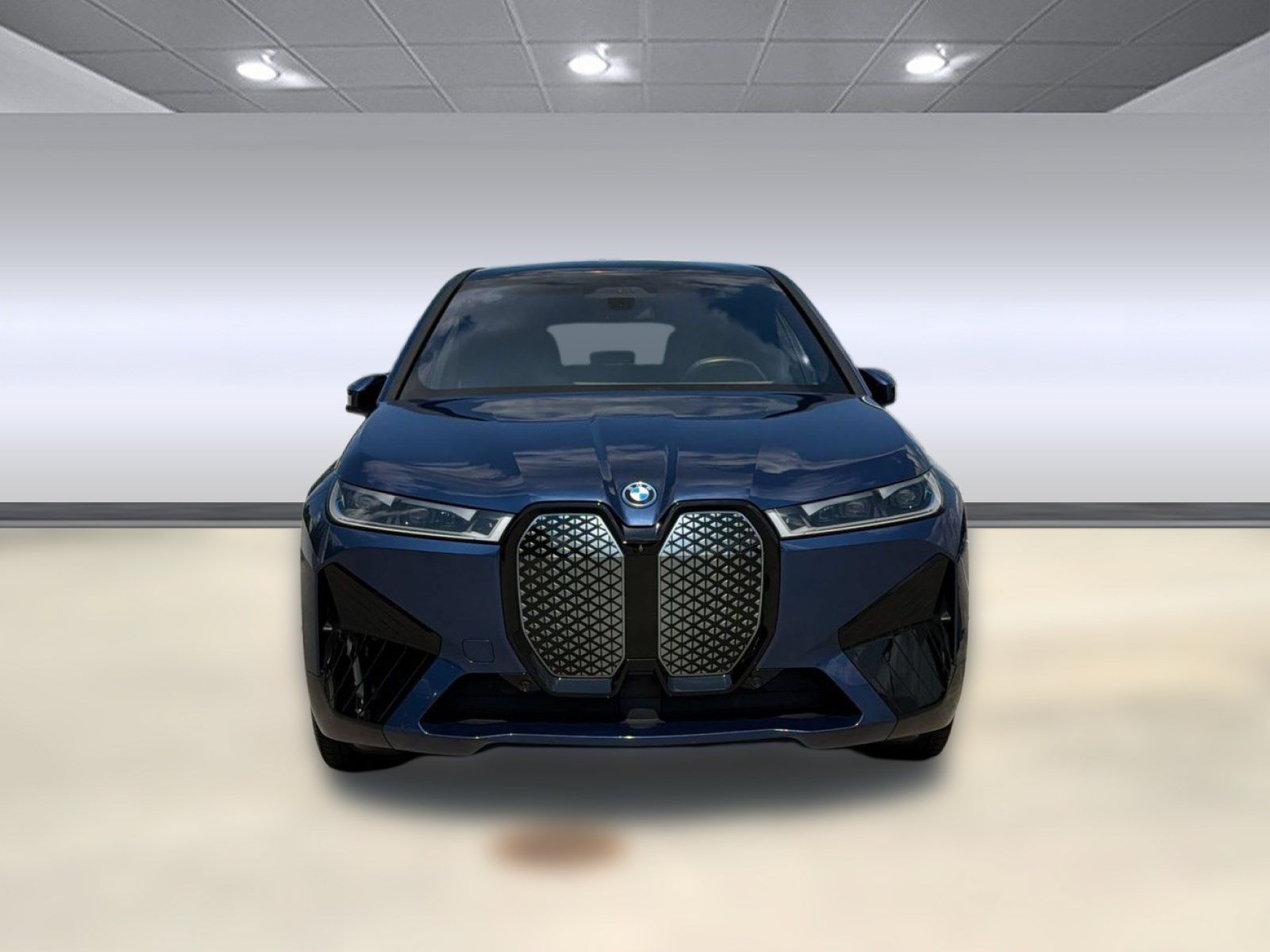 Used 2024 BMW iX xDrive50 w/ Sport Package AWD/4WD image 5