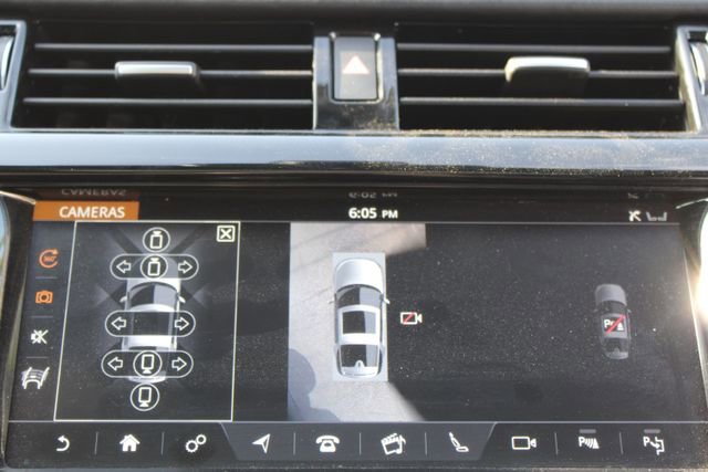 Used 2020 Land Rover Discovery HSE Luxury image 35